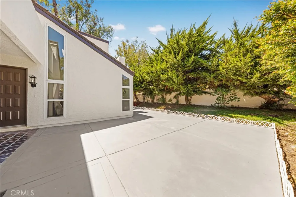 24771 Daphne E Mission Viejo, CA 92691