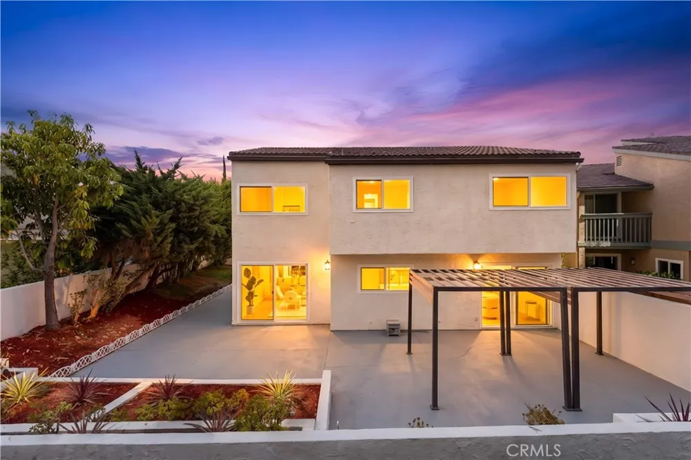 24771 Daphne E Mission Viejo, CA 92691