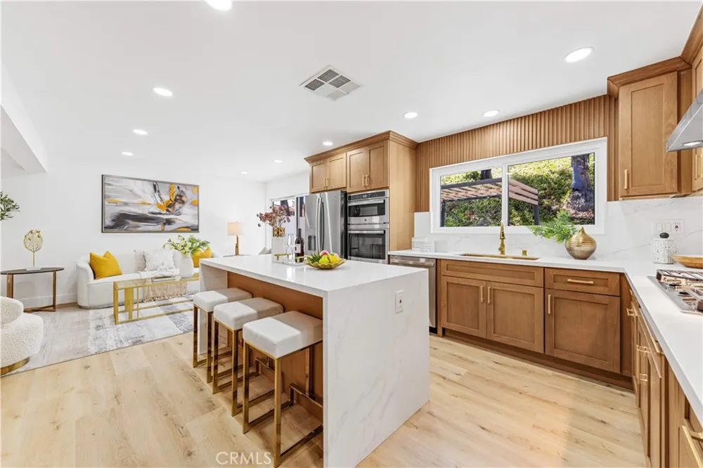 24771 Daphne E Mission Viejo, CA 92691