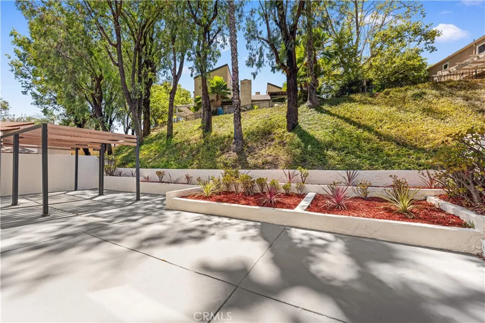 24771 Daphne E Mission Viejo, CA 92691
