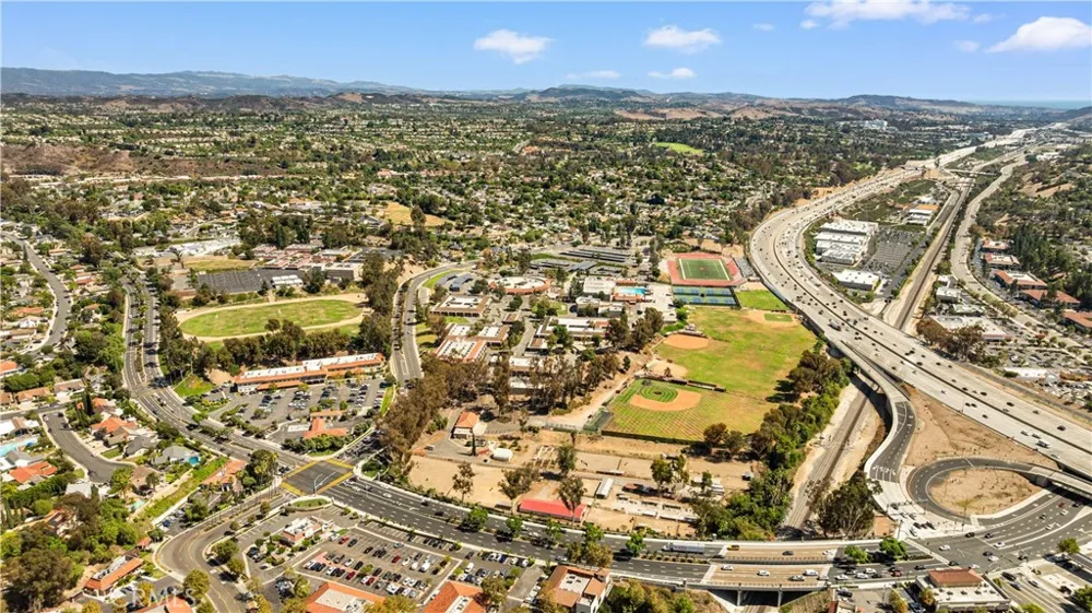 24771 Daphne E Mission Viejo, CA 92691