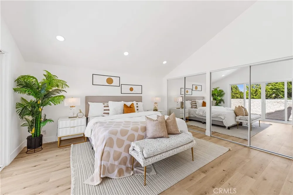 24771 Daphne E Mission Viejo, CA 92691