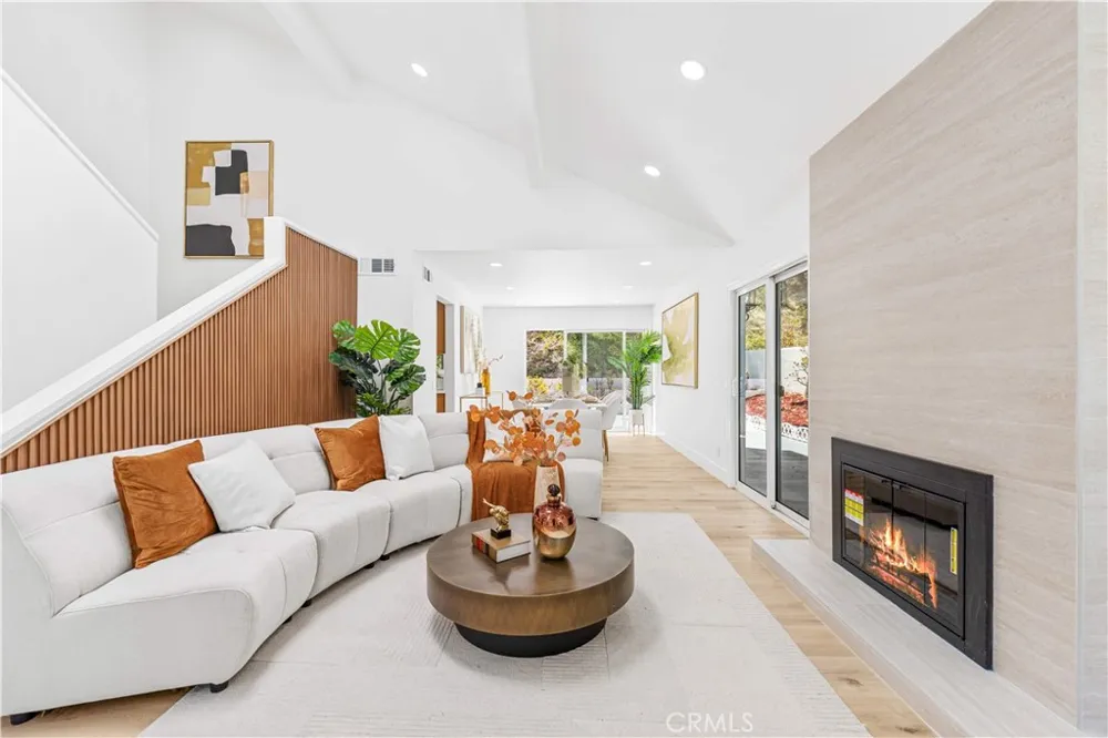 24771 Daphne E Mission Viejo, CA 92691