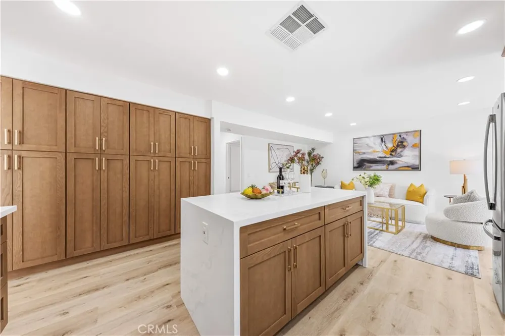 24771 Daphne E Mission Viejo, CA 92691