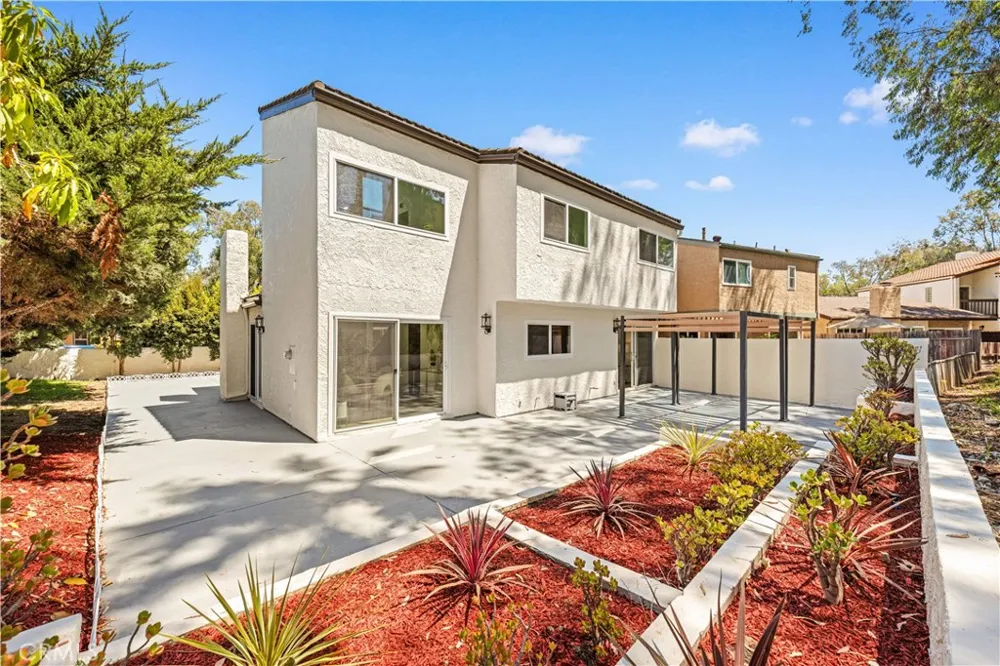 24771 Daphne E Mission Viejo, CA 92691