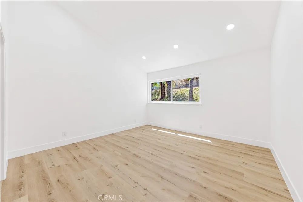 24771 Daphne E Mission Viejo, CA 92691