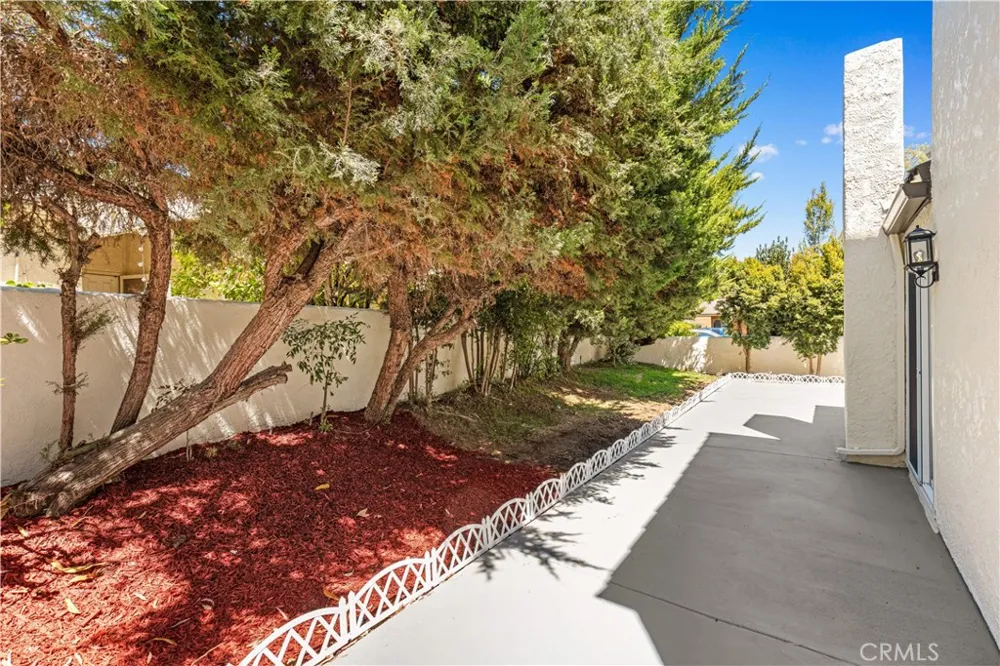 24771 Daphne E Mission Viejo, CA 92691