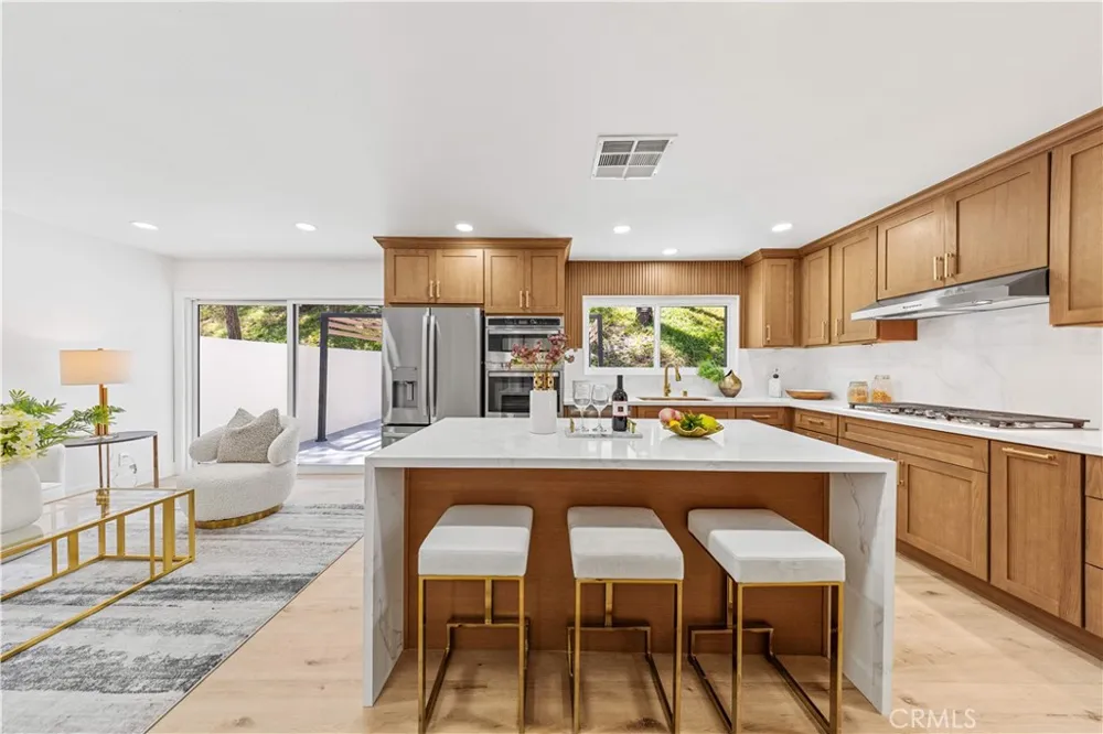 24771 Daphne E Mission Viejo, CA 92691