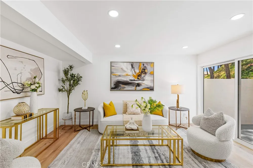 24771 Daphne E Mission Viejo, CA 92691