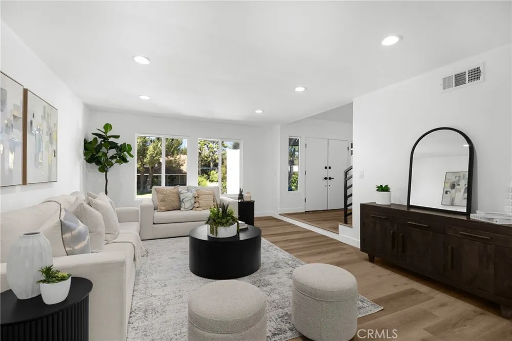 20412 Lake Canyon Walnut, CA 91789