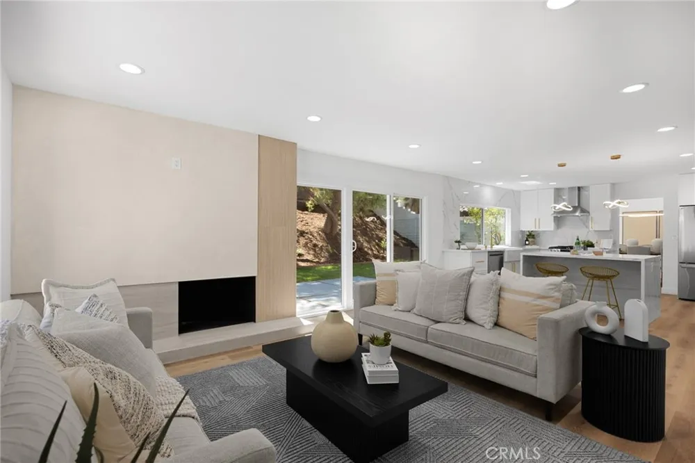 20412 Lake Canyon Walnut, CA 91789
