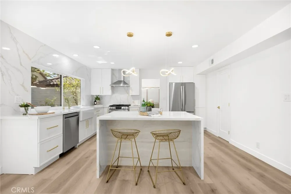 20412 Lake Canyon Walnut, CA 91789