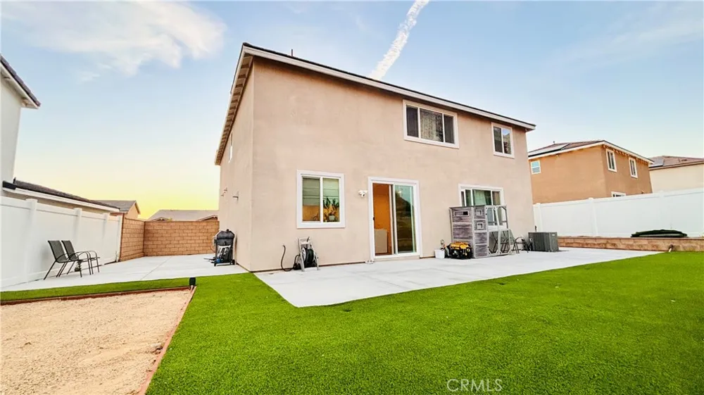 27344 Rolling Ridge Menifee, CA 92585
