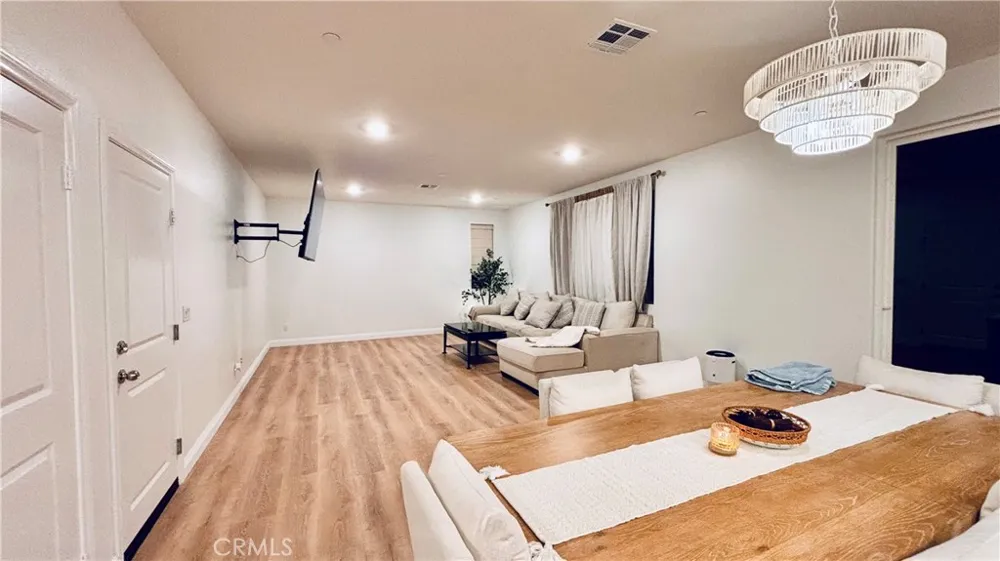 27344 Rolling Ridge Menifee, CA 92585
