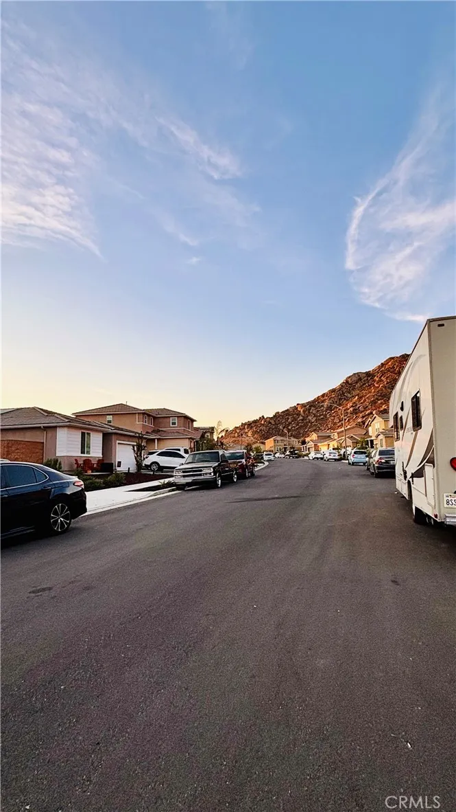 27344 Rolling Ridge Menifee, CA 92585