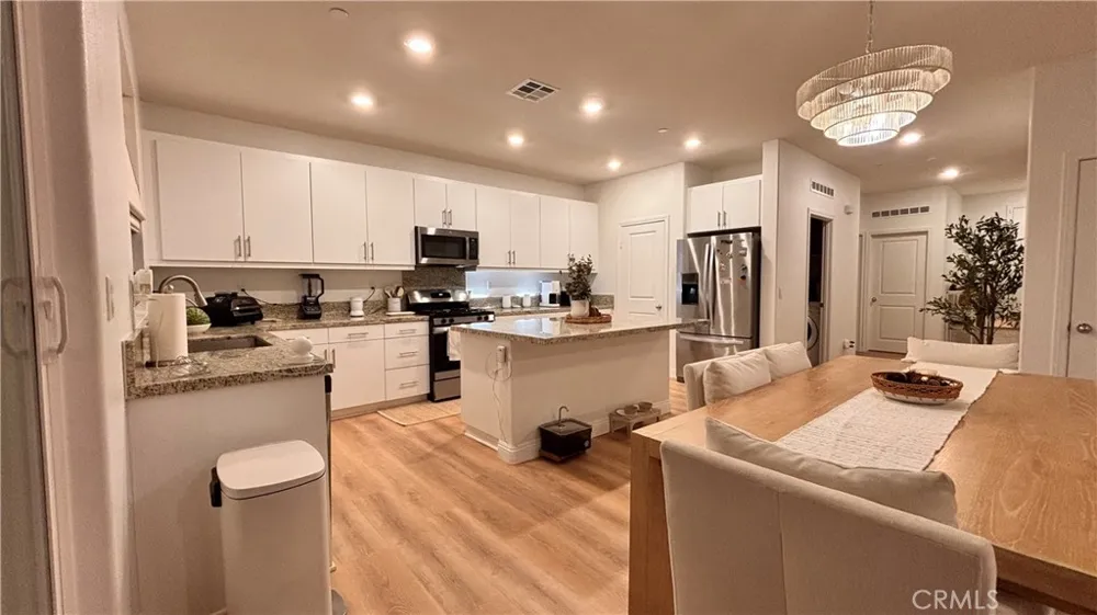 27344 Rolling Ridge Menifee, CA 92585