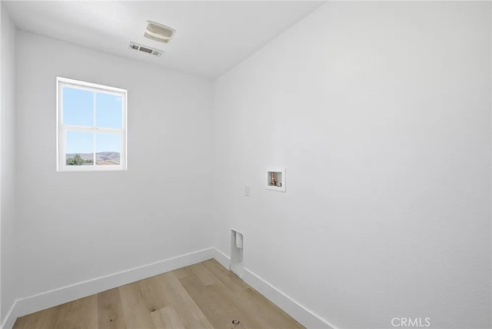 112 Manzanita Tehachapi, CA 93561
