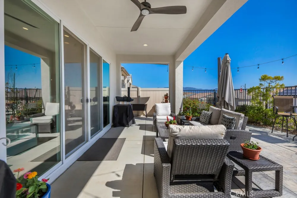 28553 Foothill Saugus, CA 91350
