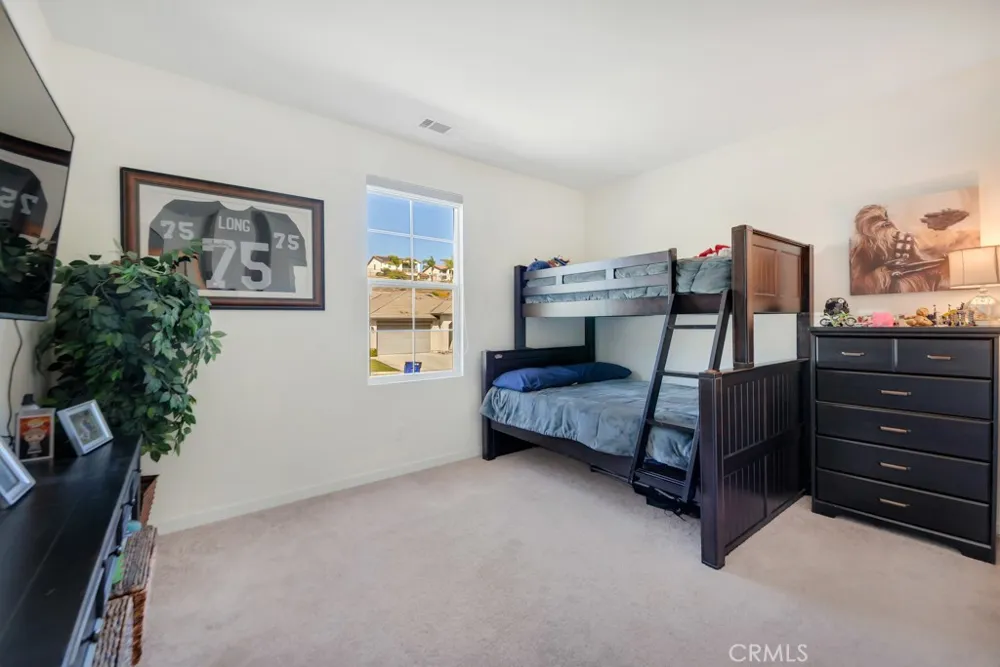 28553 Foothill Saugus, CA 91350