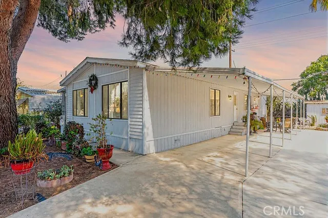 3017 Lake View Drive Perris, CA 92571