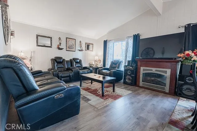 3017 Lake View Drive Perris, CA 92571