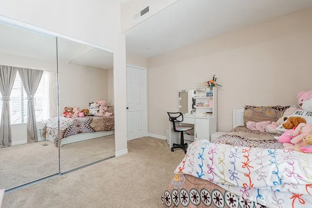 3017 Lake View Drive Perris, CA 92571