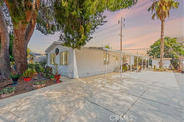 3017 Lake View Drive Perris, CA 92571