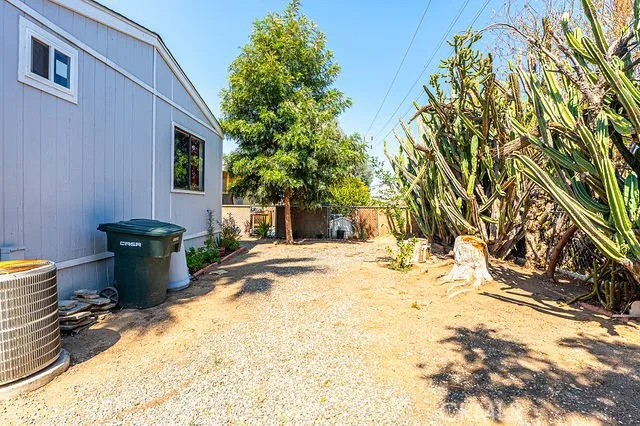 3017 Lake View Drive Perris, CA 92571