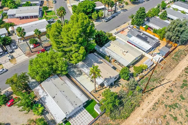 3017 Lake View Drive Perris, CA 92571