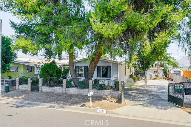 3017 Lake View Drive Perris, CA 92571