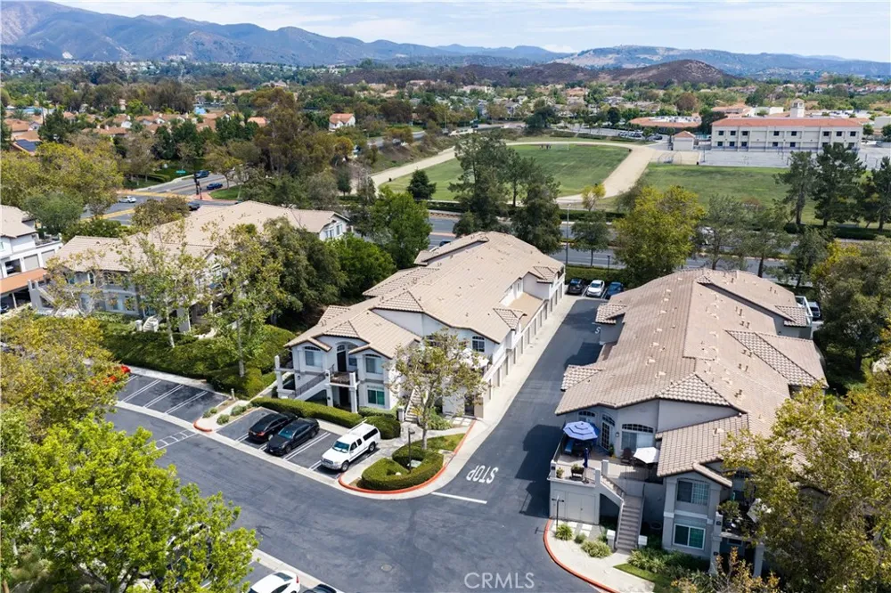 8 Dorado Rancho Santa Margarita, CA 92688