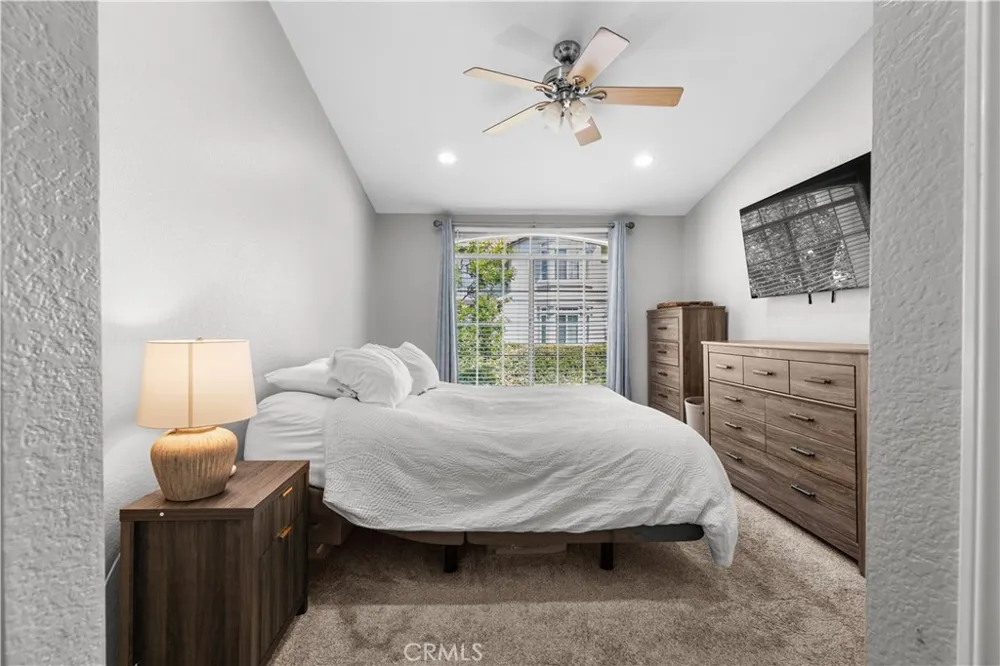 8 Dorado Rancho Santa Margarita, CA 92688