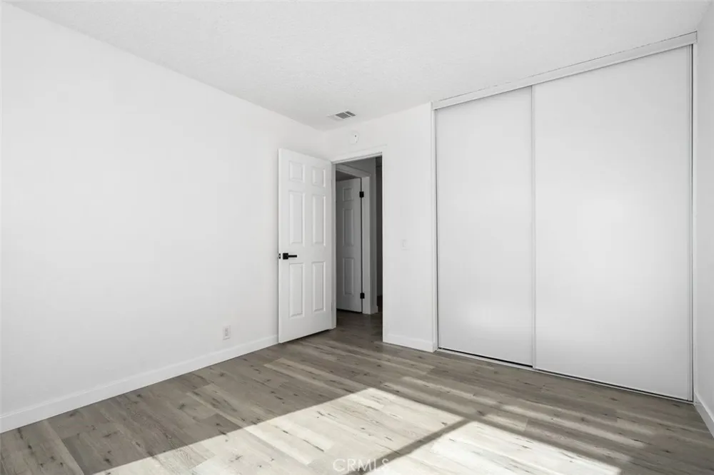 20553 S Vermont Avenue #6 Torrance, CA 90502