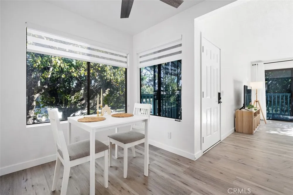 20553 S Vermont Avenue #6 Torrance, CA 90502