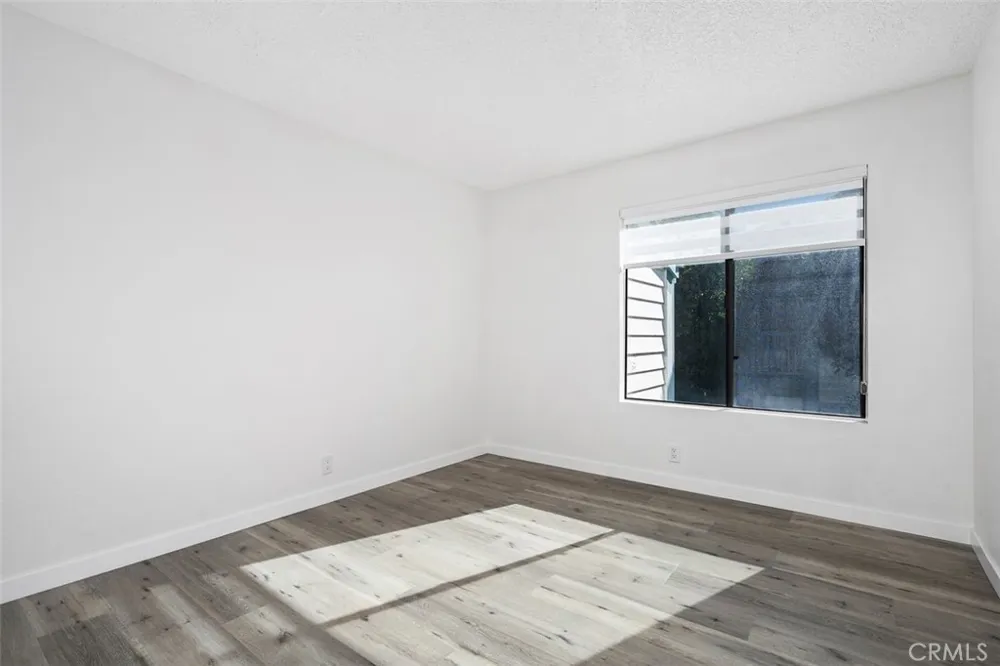 20553 S Vermont Avenue #6 Torrance, CA 90502