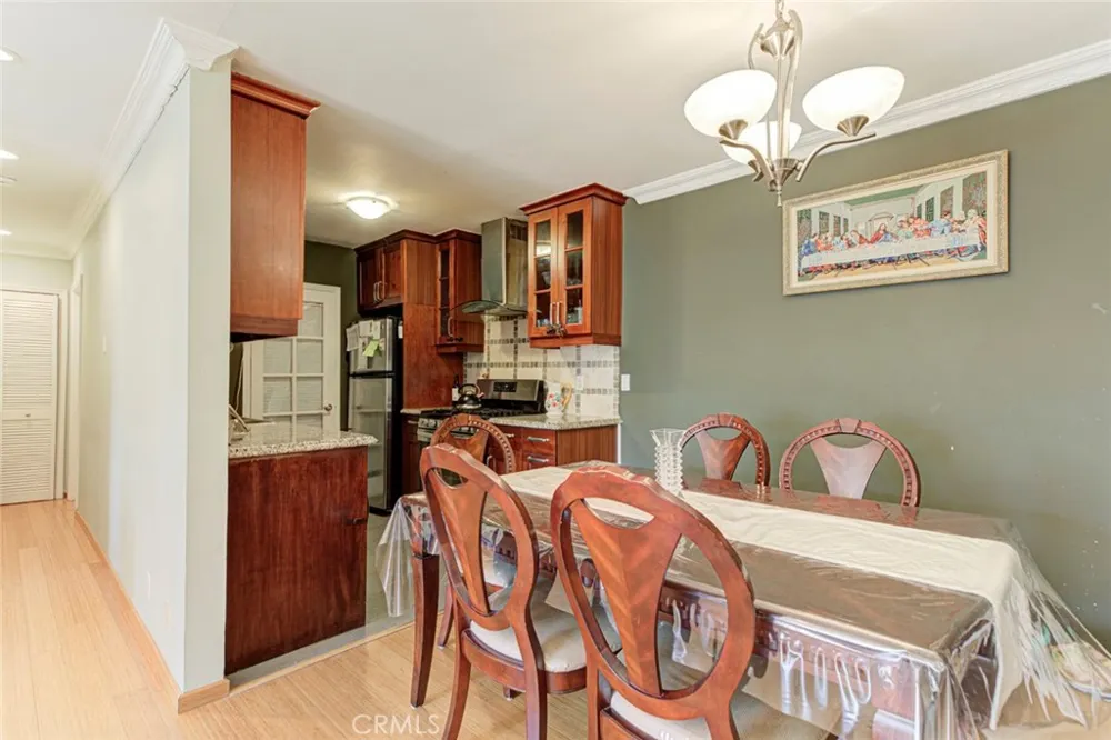 3220 Altura Avenue #217 Glendale, CA 91214