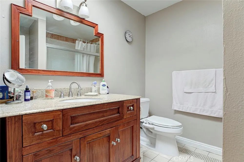 3220 Altura Avenue #217 Glendale, CA 91214