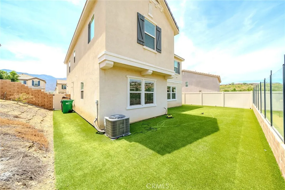 24571 Acadia Drive Corona, CA 92883