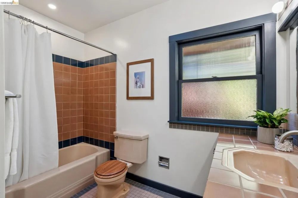 1170 Colusa Ave Berkeley, CA 94707