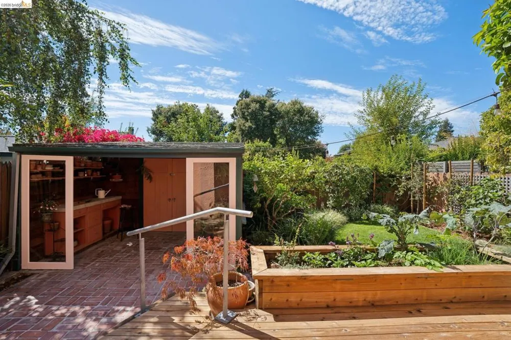 1170 Colusa Ave Berkeley, CA 94707