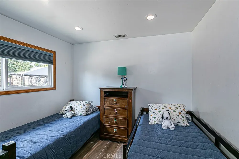 1216 Via Alta Santa Maria, CA 93455
