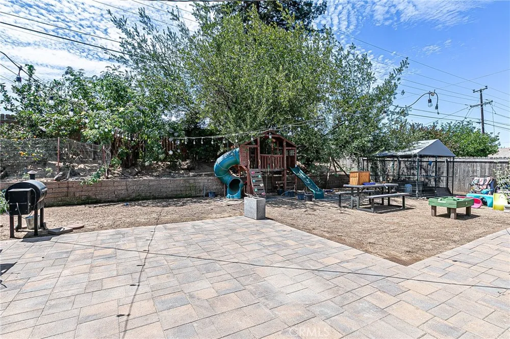 1216 Via Alta Santa Maria, CA 93455