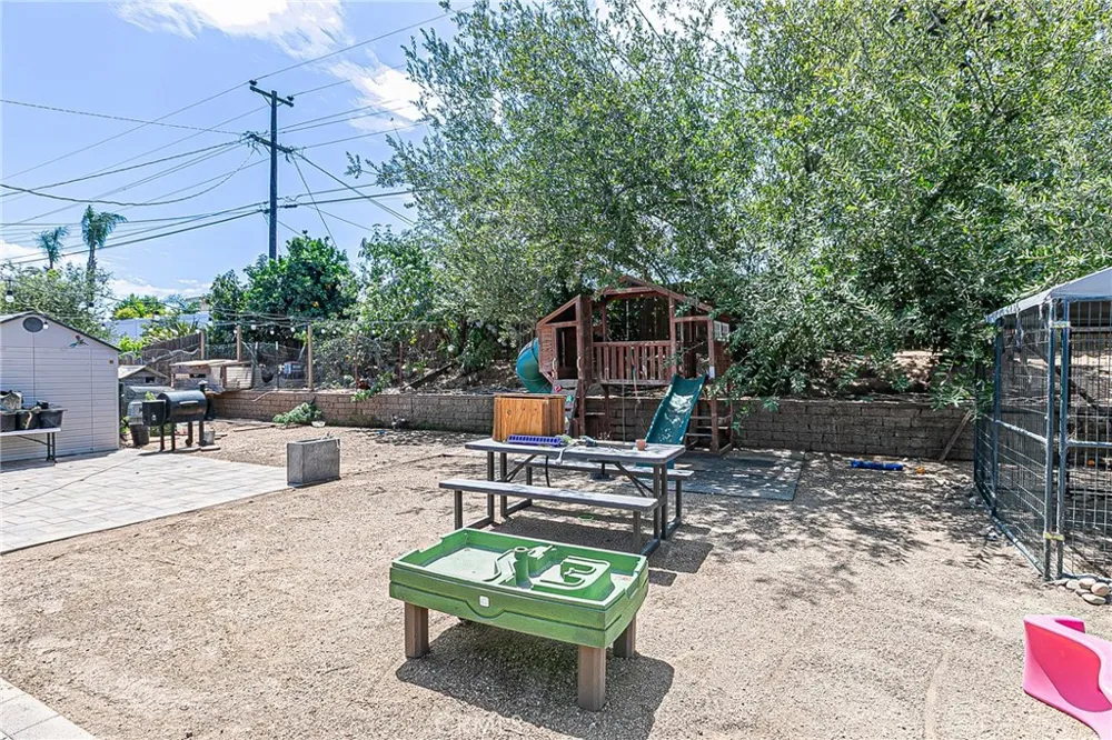 1216 Via Alta Santa Maria, CA 93455