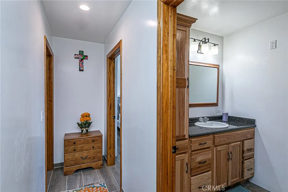1216 Via Alta Santa Maria, CA 93455