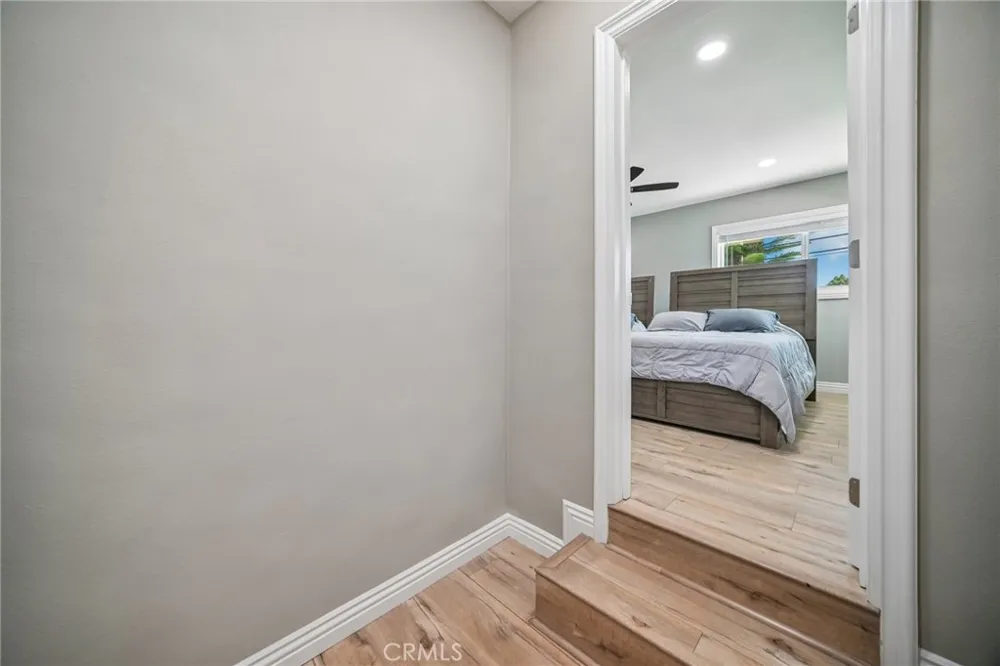 9509 Jellico Avenue Northridge, CA 91325