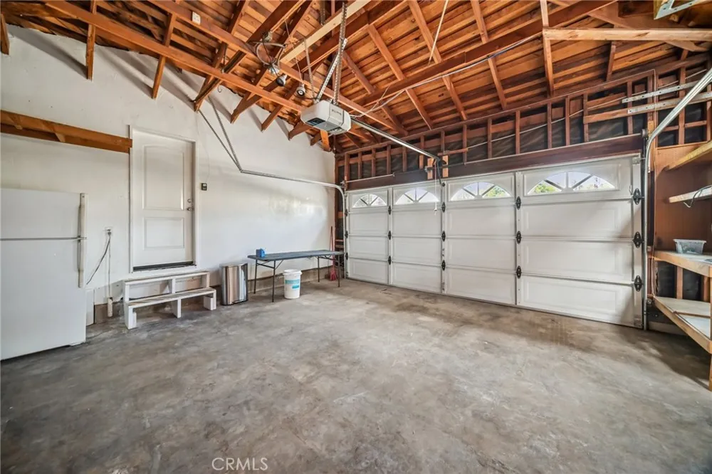 9509 Jellico Avenue Northridge, CA 91325