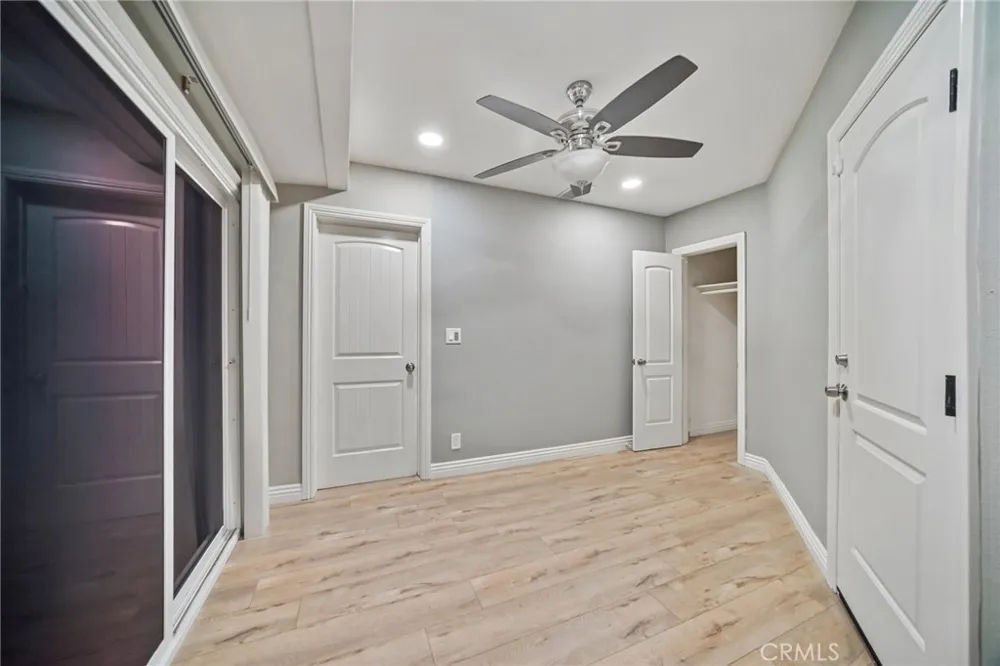 9509 Jellico Avenue Northridge, CA 91325