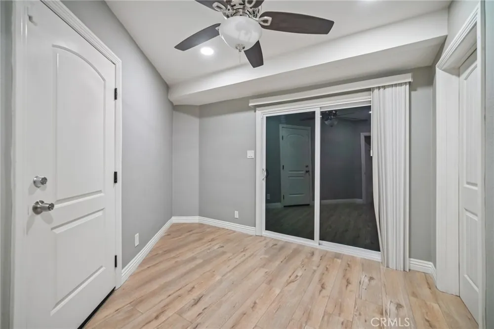9509 Jellico Avenue Northridge, CA 91325