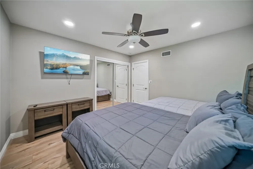 9509 Jellico Avenue Northridge, CA 91325
