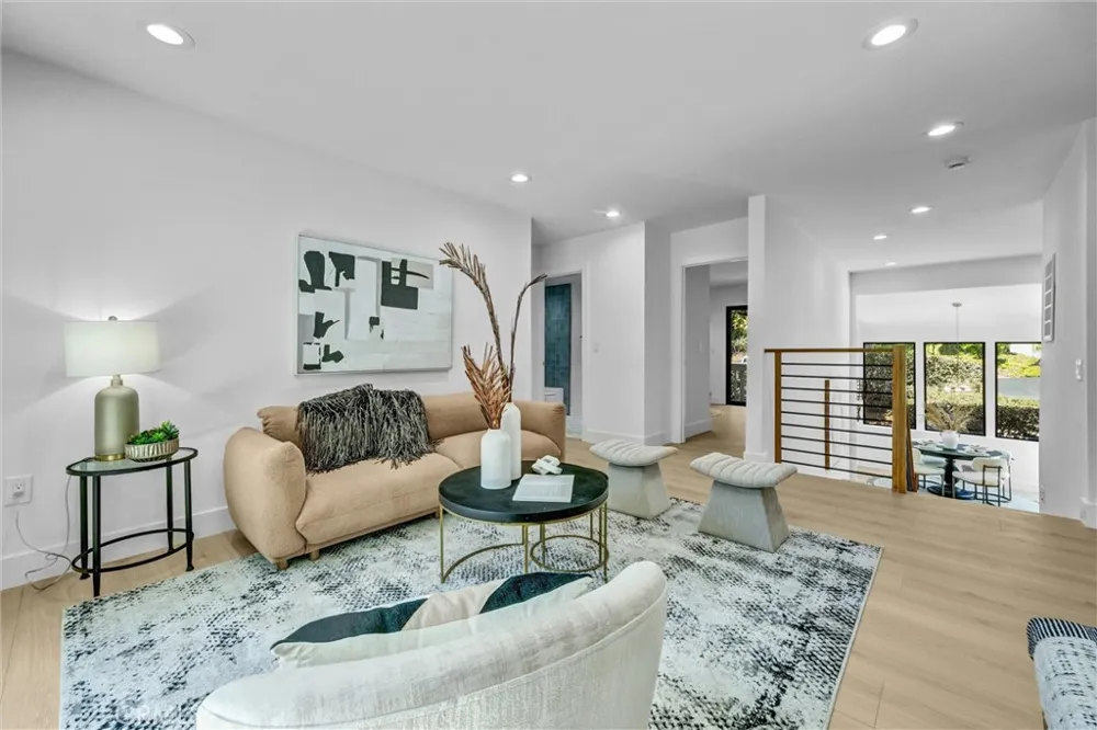 2973 Lakeview Way Fullerton, CA 92835